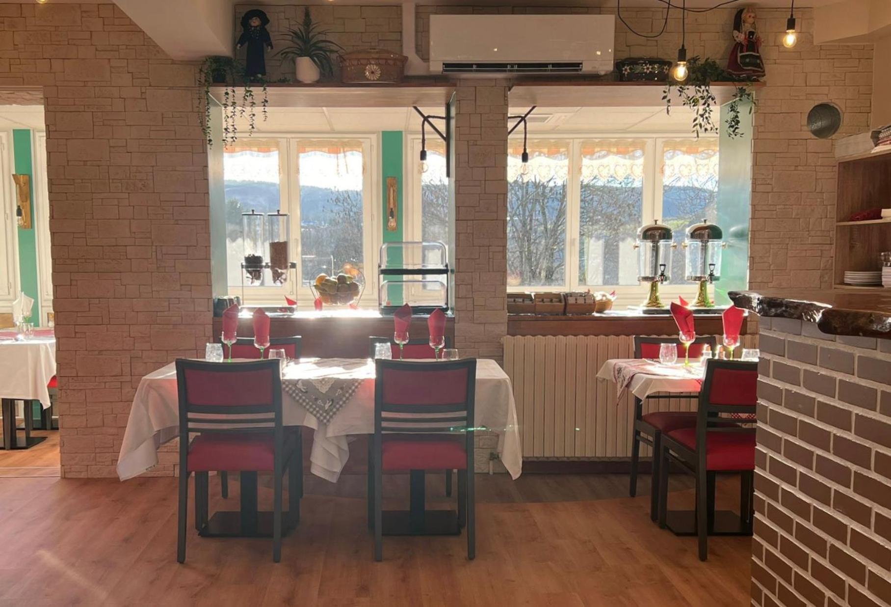 Hotel Le Pommeil Guéret Dış mekan fotoğraf